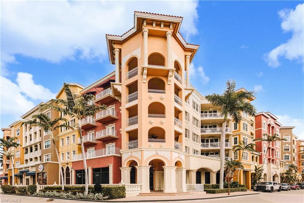 410 Bayfront PL # 2503, NAPLES FL 34102-23