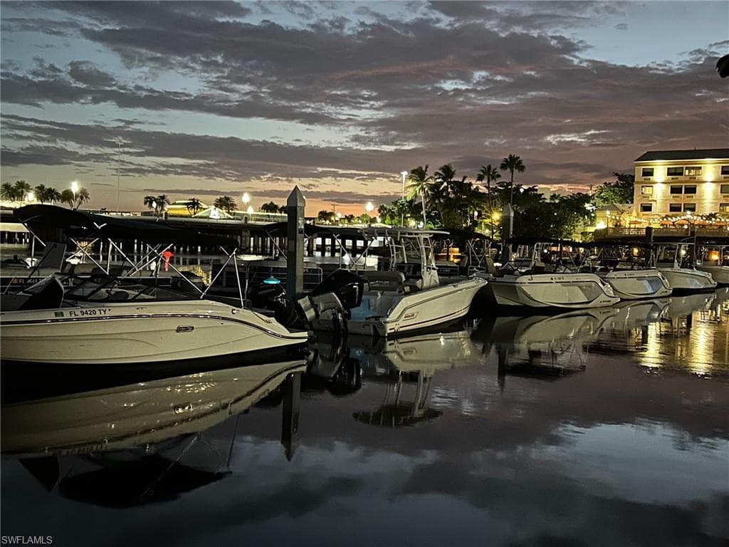 410 Bayfront PL # 2503, NAPLES FL 34102-24