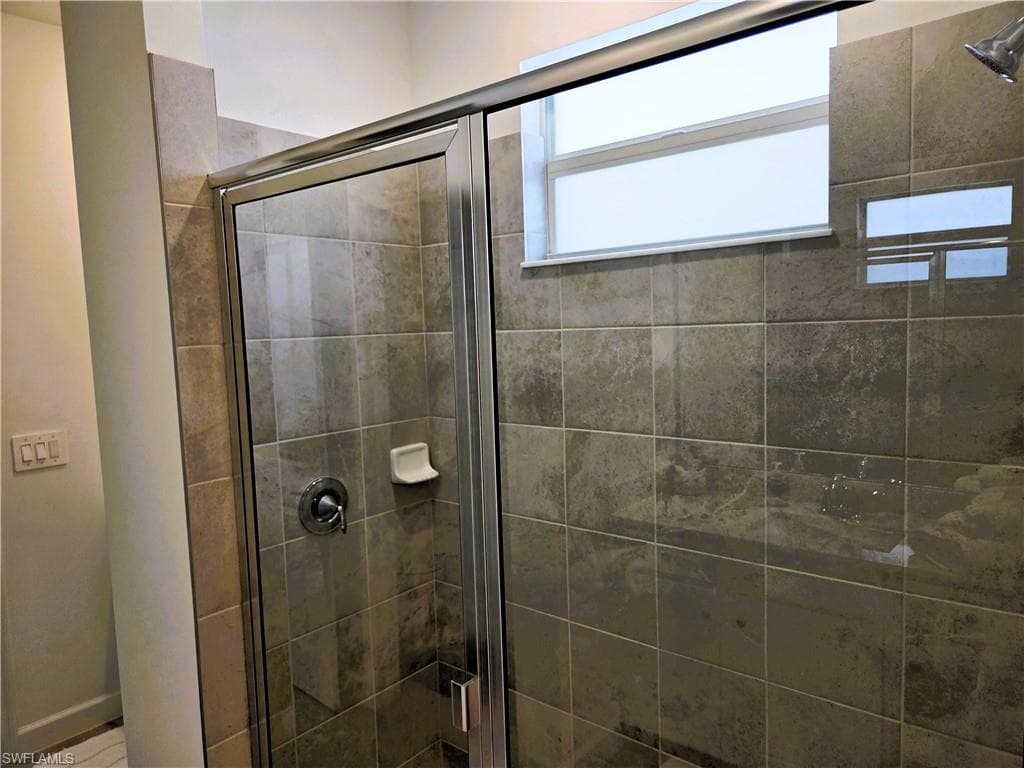 20683 Hazelnut CT, LEHIGH ACRES FL 33936-16