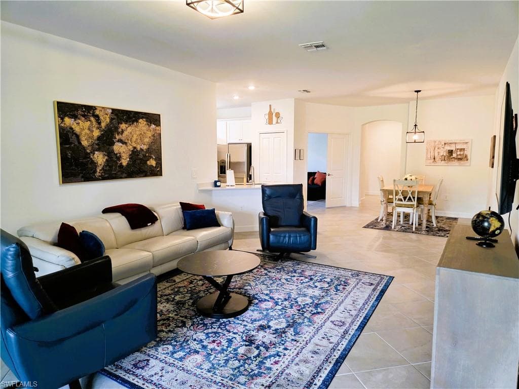 20683 Hazelnut CT, LEHIGH ACRES FL 33936-4