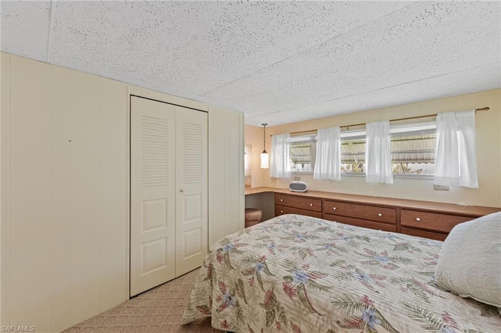 16 San Remo CIR, NAPLES FL 34112-7