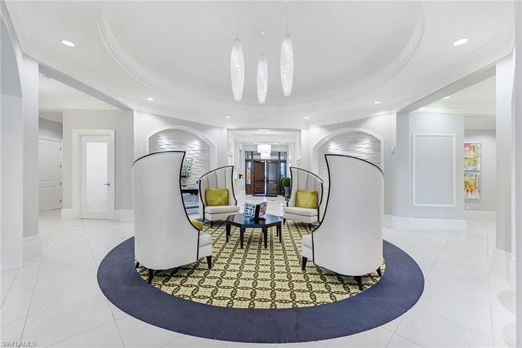 7638 Jacaranda LN, NAPLES FL 34114-40