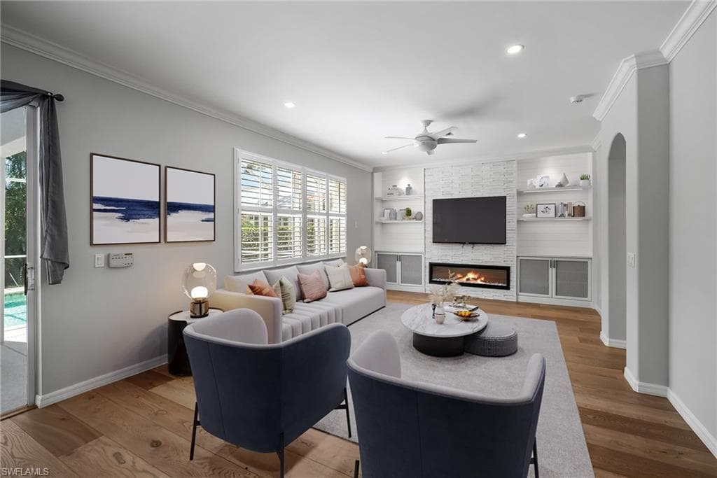 5801 Lago Villaggio WAY, NAPLES FL 34104-4