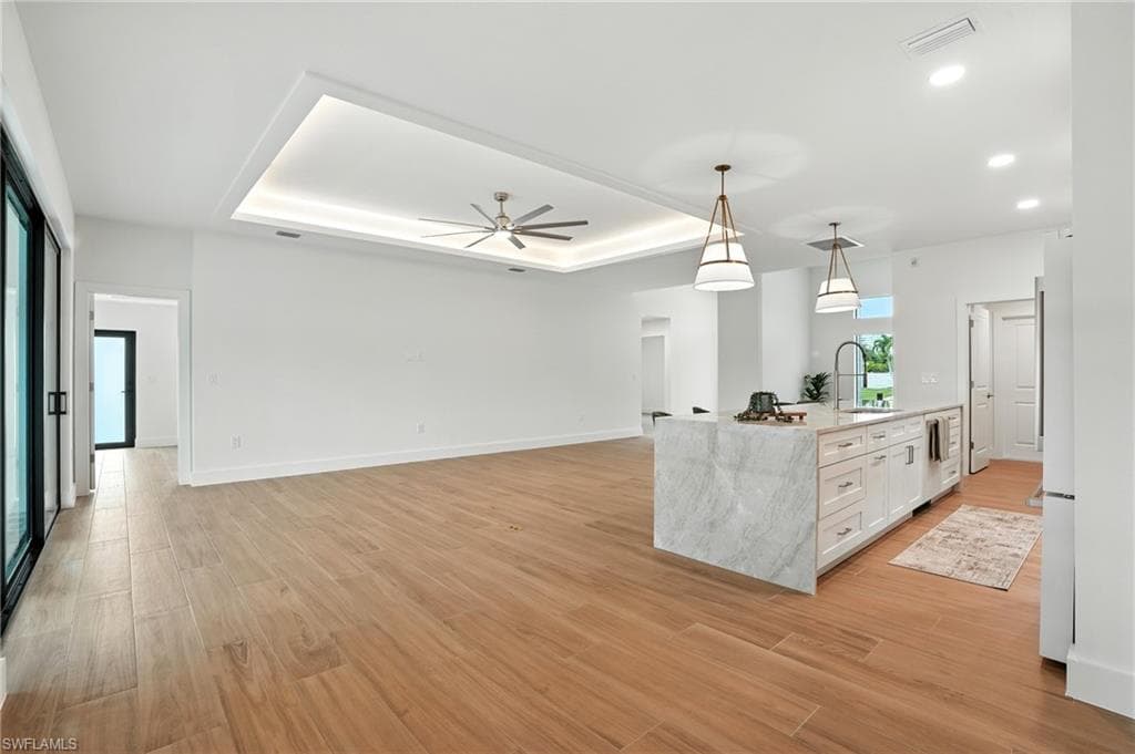 2216 SW 4th AVE, CAPE CORAL FL 33991-15