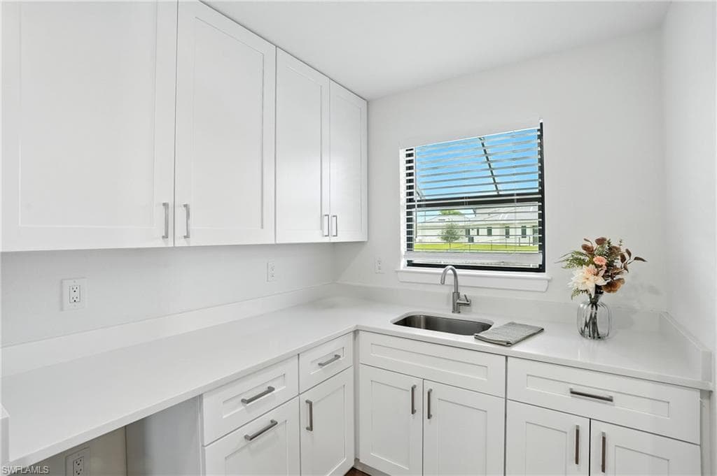 2216 SW 4th AVE, CAPE CORAL FL 33991-31