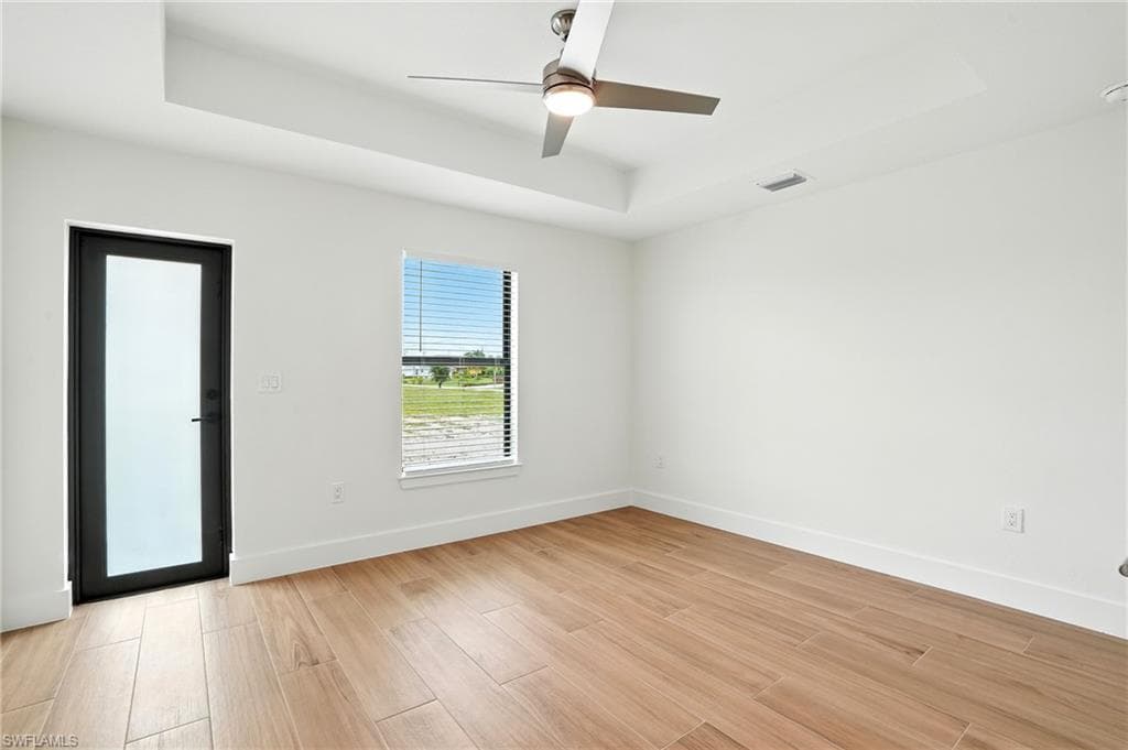 2216 SW 4th AVE, CAPE CORAL FL 33991-29