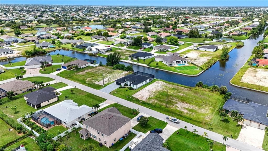 2216 SW 4th AVE, CAPE CORAL FL 33991-48