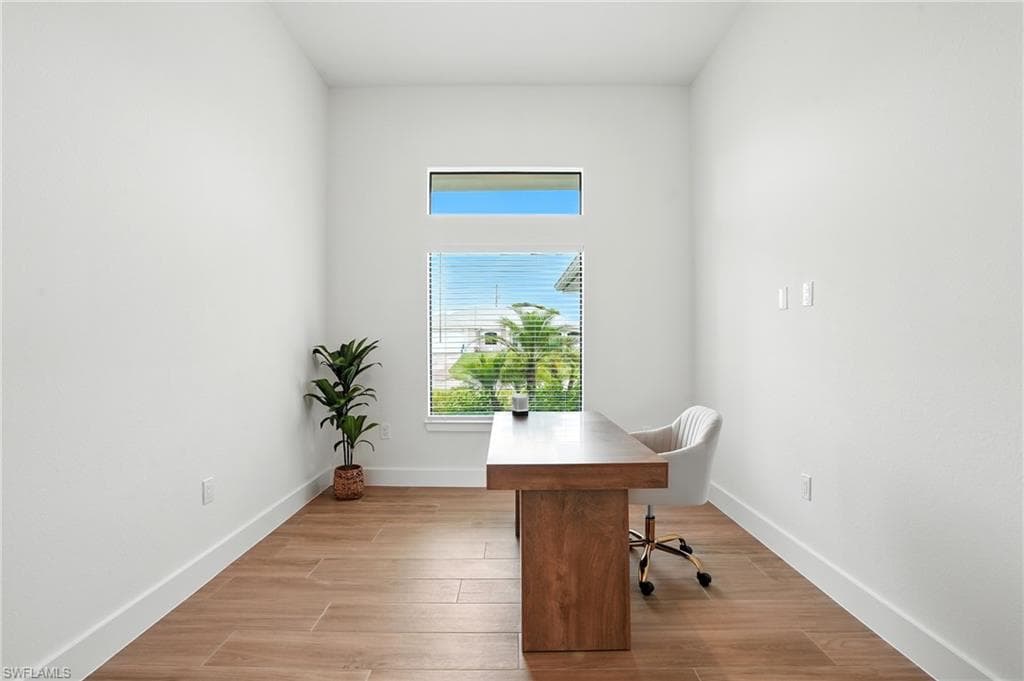 2216 SW 4th AVE, CAPE CORAL FL 33991-17