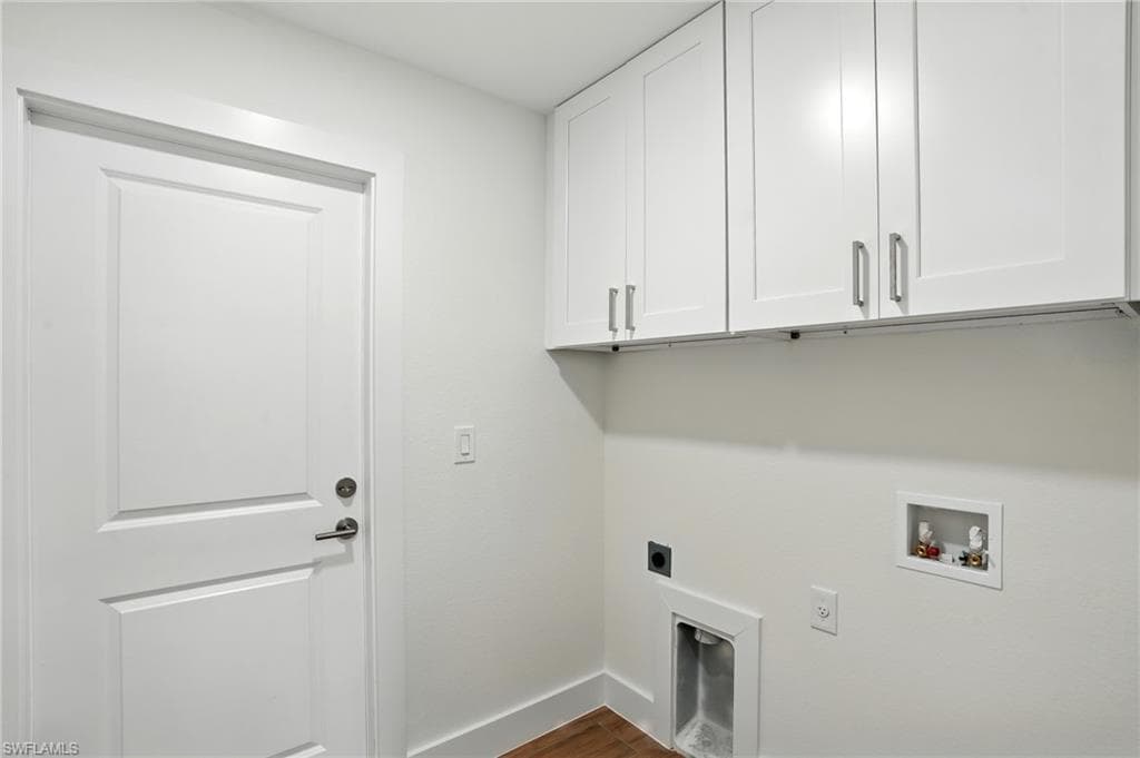 2216 SW 4th AVE, CAPE CORAL FL 33991-34