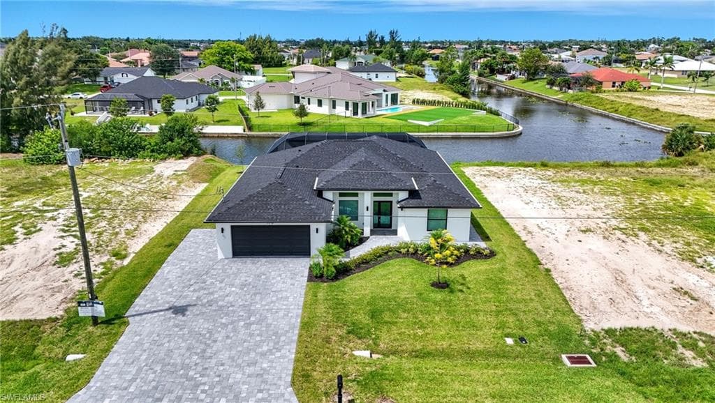 2216 SW 4th AVE, CAPE CORAL FL 33991-3