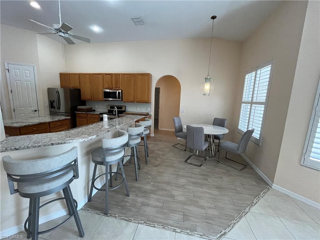 366 Burnt Pine DR, NAPLES FL 34119-8