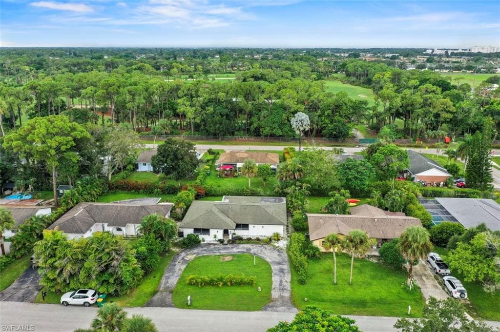 4302 Parrot AVE, NAPLES FL 34104-32