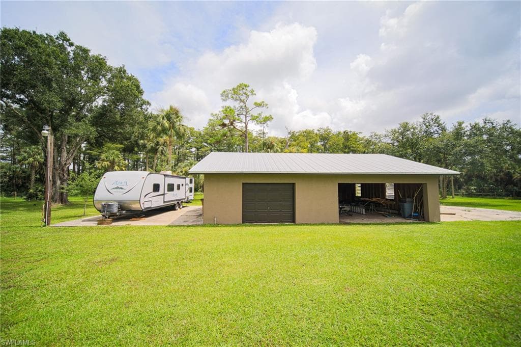 5961 Pangola RD, FORT MYERS FL 33905-5