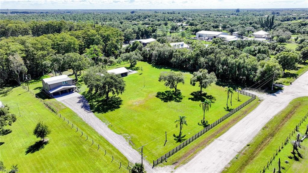 5961 Pangola RD, FORT MYERS FL 33905-39