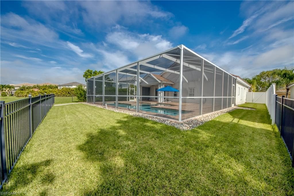 2060 Cape Heather CIR, CAPE CORAL FL 33991-39