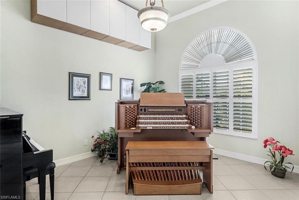 1911 SE 35th ST, CAPE CORAL FL 33904-18