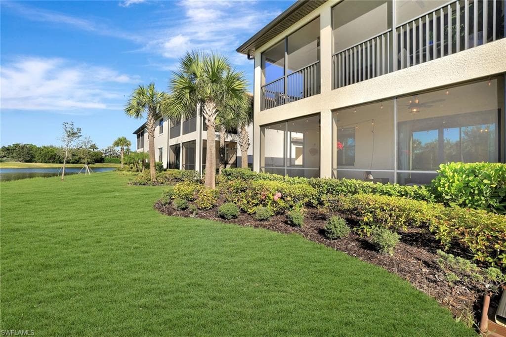 2368 Anguilla DR # 102, NAPLES FL 34120-25