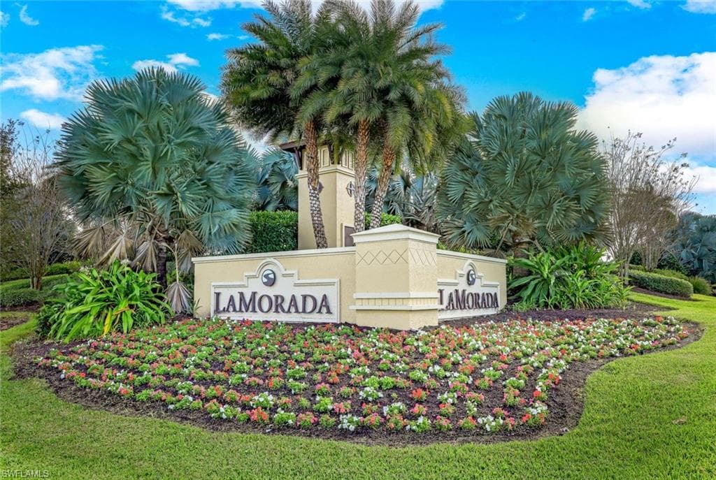 2368 Anguilla DR # 102, NAPLES FL 34120-31