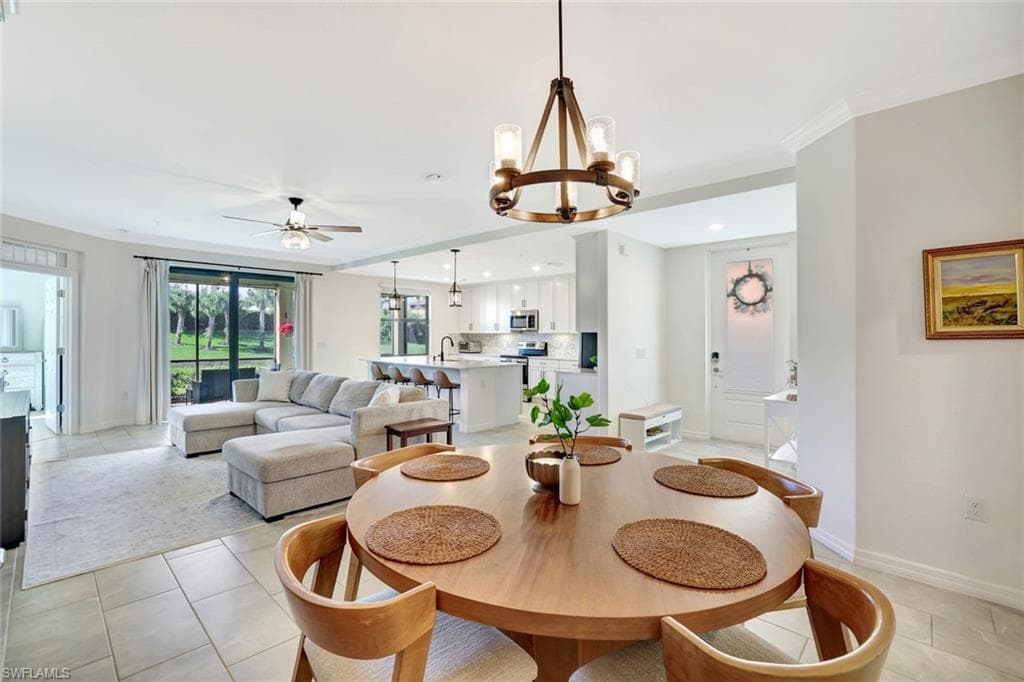 2368 Anguilla DR # 102, NAPLES FL 34120-8