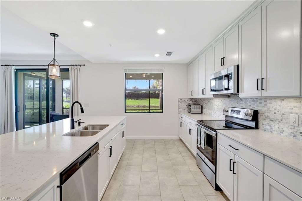 2368 Anguilla DR # 102, NAPLES FL 34120-13