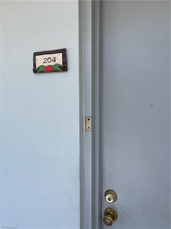 3527 NE 168 ST # 204, NORTH MIAMI BEACH FL 33160-1