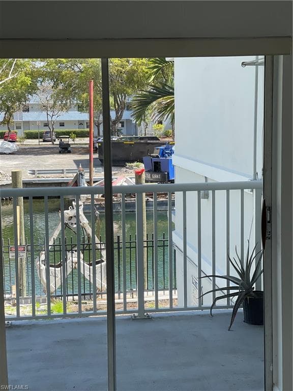 3527 NE 168 ST # 204, NORTH MIAMI BEACH FL 33160-14