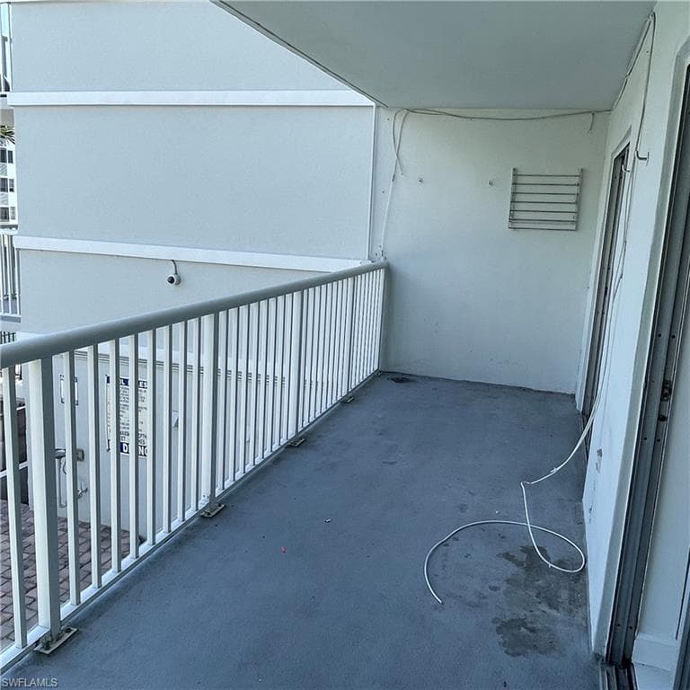 3527 NE 168 ST # 204, NORTH MIAMI BEACH FL 33160-3