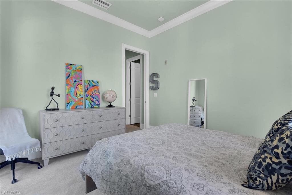 684 10th AVE S D1-27