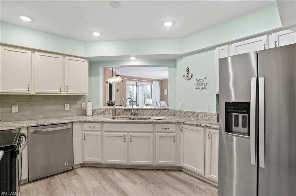 4183 Bay Beach LN # 326, FORT MYERS BEACH FL 33931-15