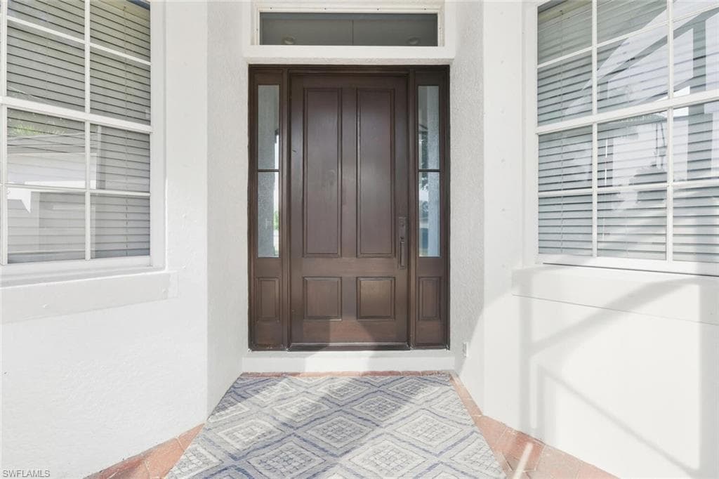 2257 Valencia Lakes CIR, NAPLES FL 34120-42