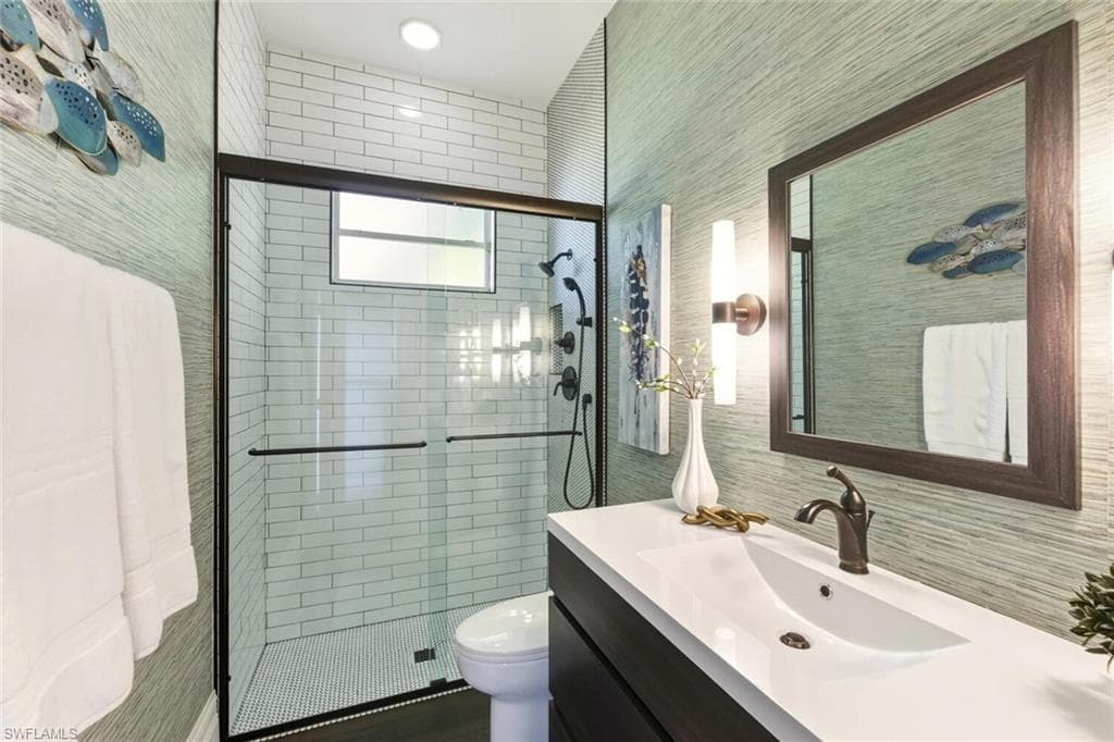 2257 Valencia Lakes CIR, NAPLES FL 34120-31