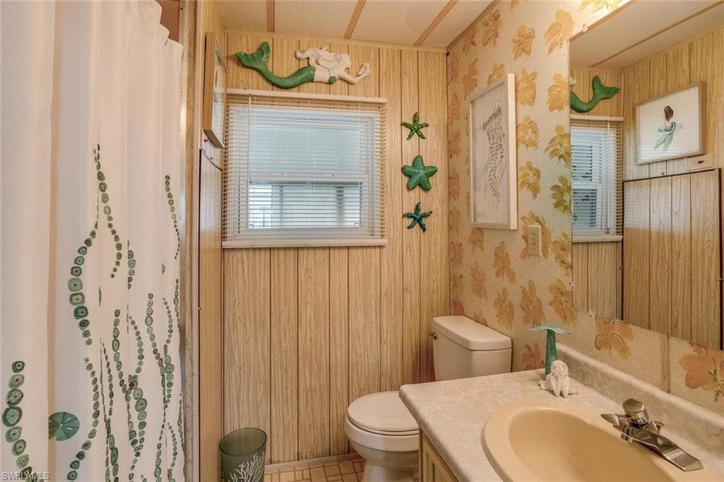 2782 Wedgewood DR, NORTH FORT MYERS FL 33917-14