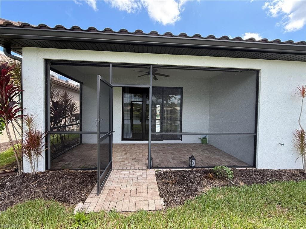 9317 Woodhurst DR, NAPLES FL 34120-24