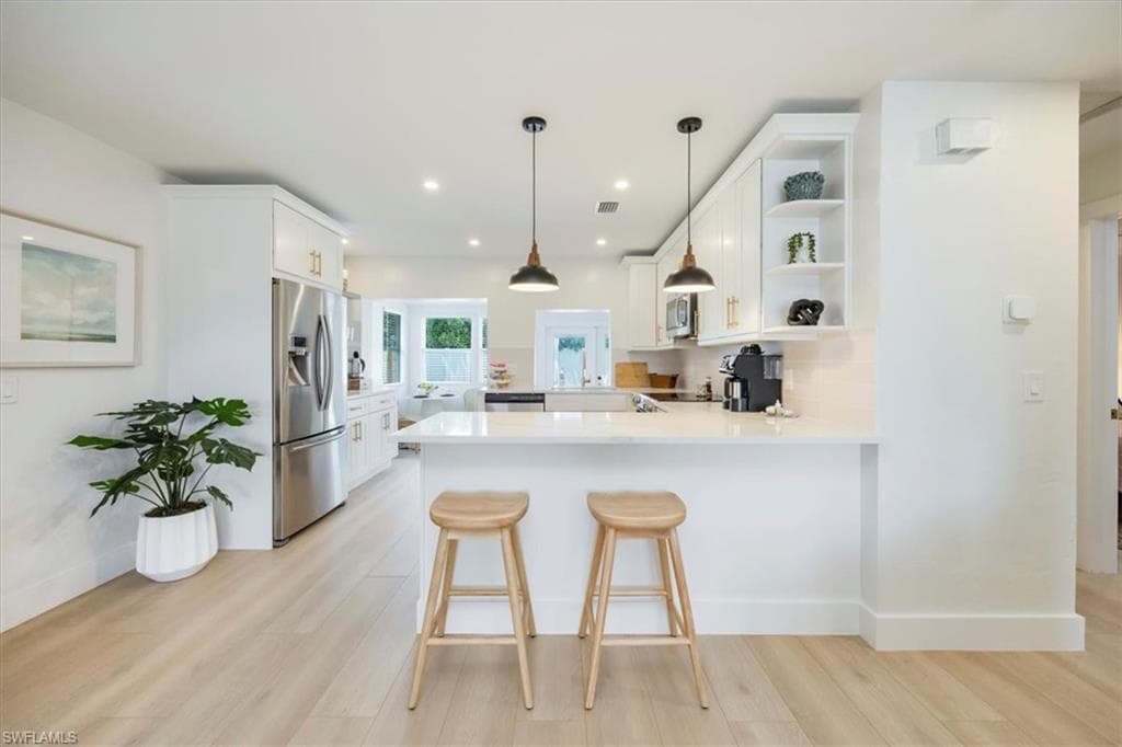 4523 Fluvia AVE, NAPLES FL 34103-6