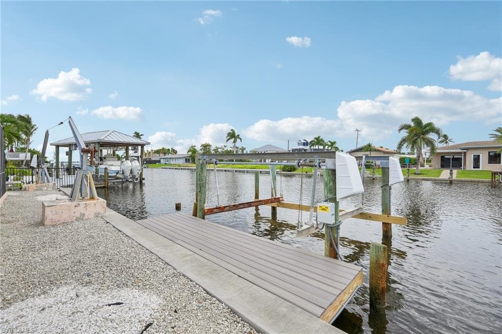 268 Ibis ST, FORT MYERS BEACH FL 33931-25