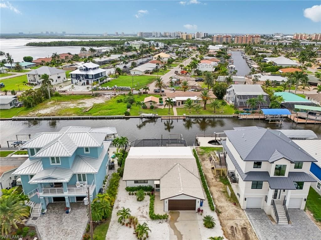 268 Ibis ST, FORT MYERS BEACH FL 33931-29