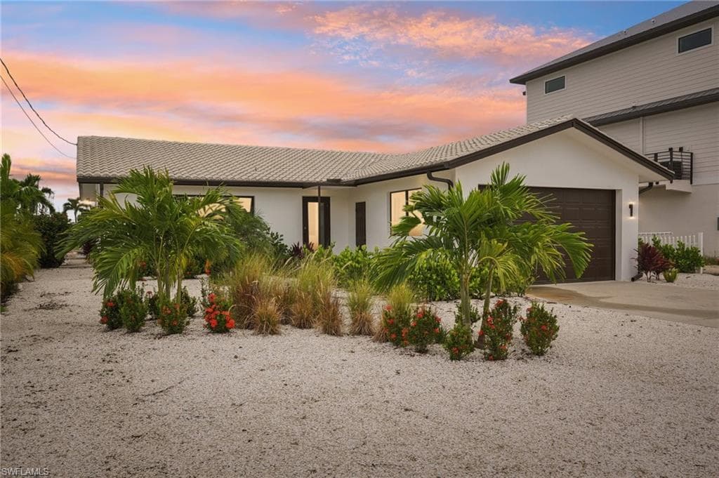 268 Ibis ST, FORT MYERS BEACH FL 33931-37