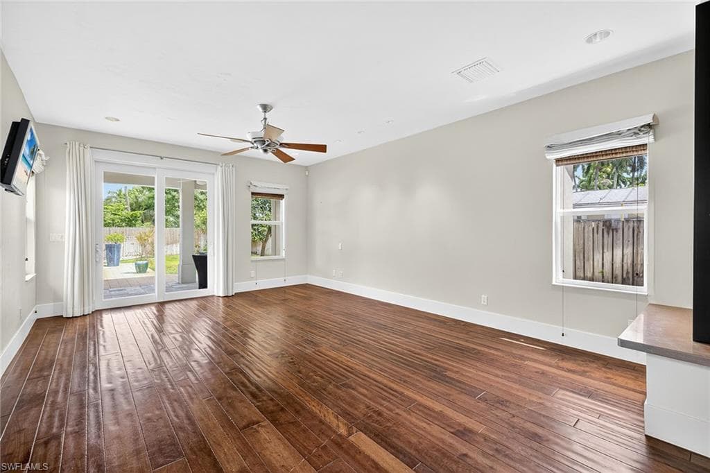 1321 Hanton AVE, FORT MYERS FL 33901-18