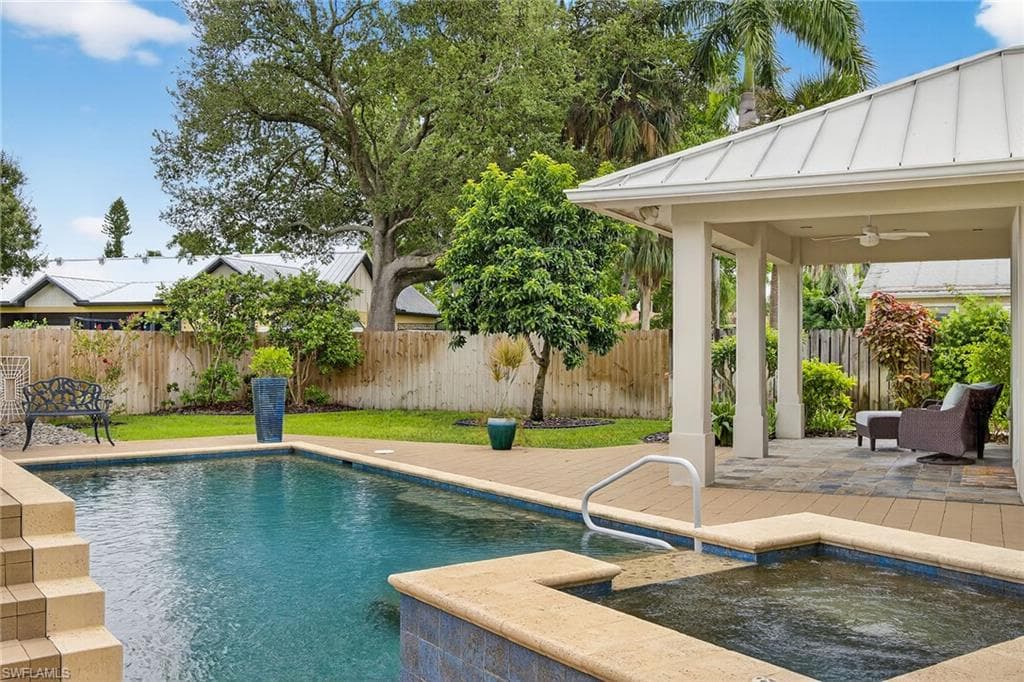 1321 Hanton AVE, FORT MYERS FL 33901-39