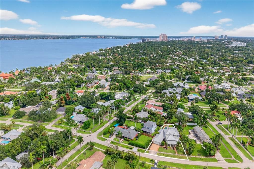 1321 Hanton AVE, FORT MYERS FL 33901-48