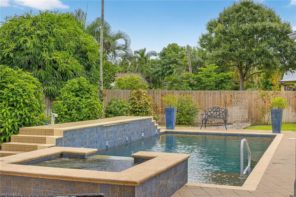 1321 Hanton AVE, FORT MYERS FL 33901-38