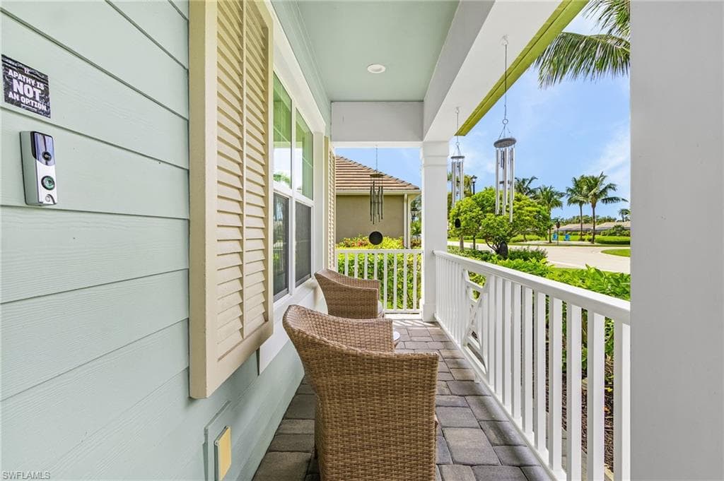 19751 Coconut Harbor CIR, FORT MYERS FL 33908-3