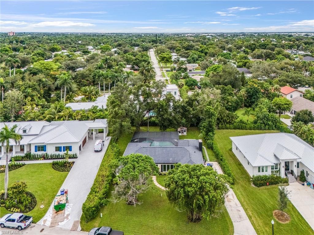 3931 W Riverside DR, FORT MYERS FL 33901-35