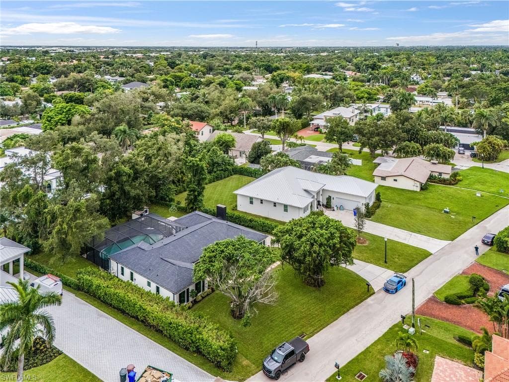 3931 W Riverside DR, FORT MYERS FL 33901-40