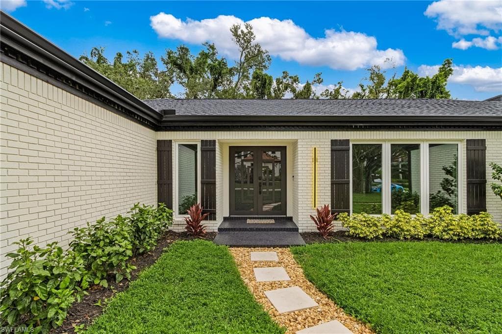 3931 W Riverside DR, FORT MYERS FL 33901-3