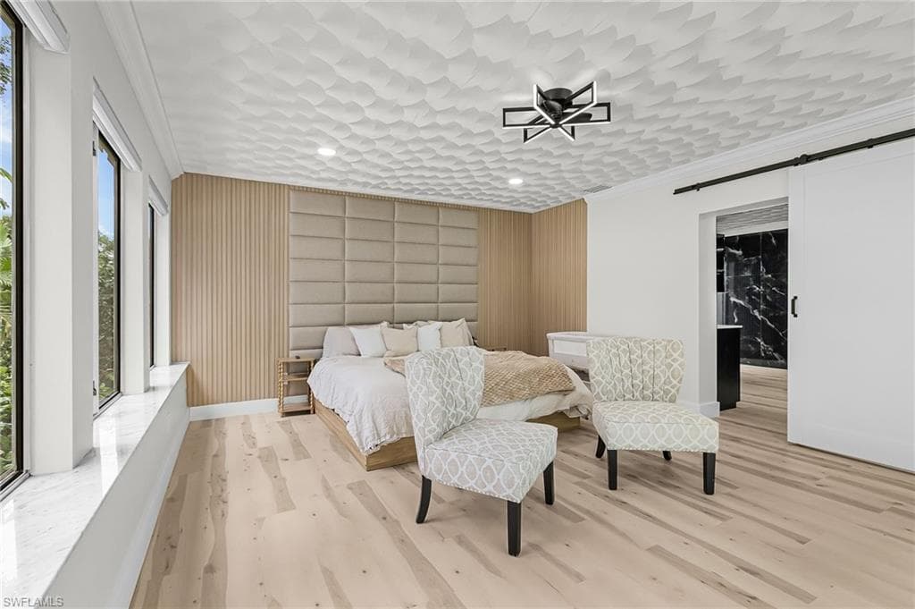 3931 W Riverside DR, FORT MYERS FL 33901-24