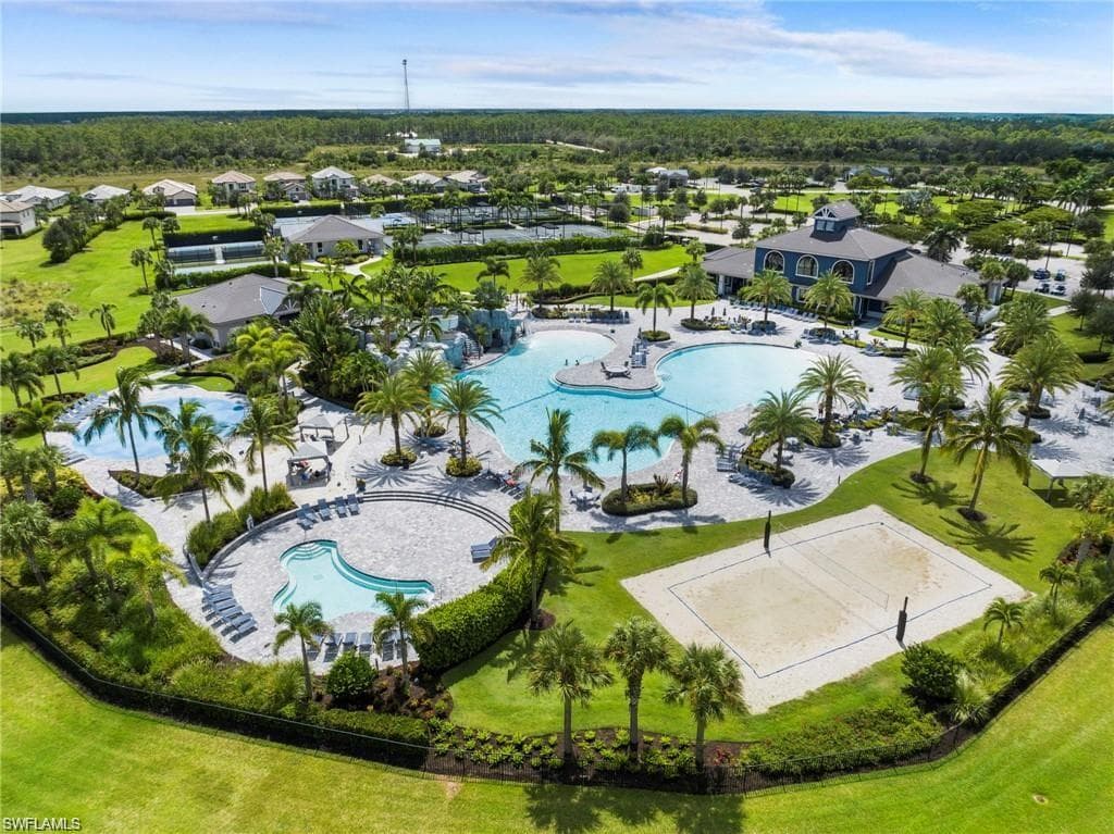 19431 Elston WAY, ESTERO FL 33928-33