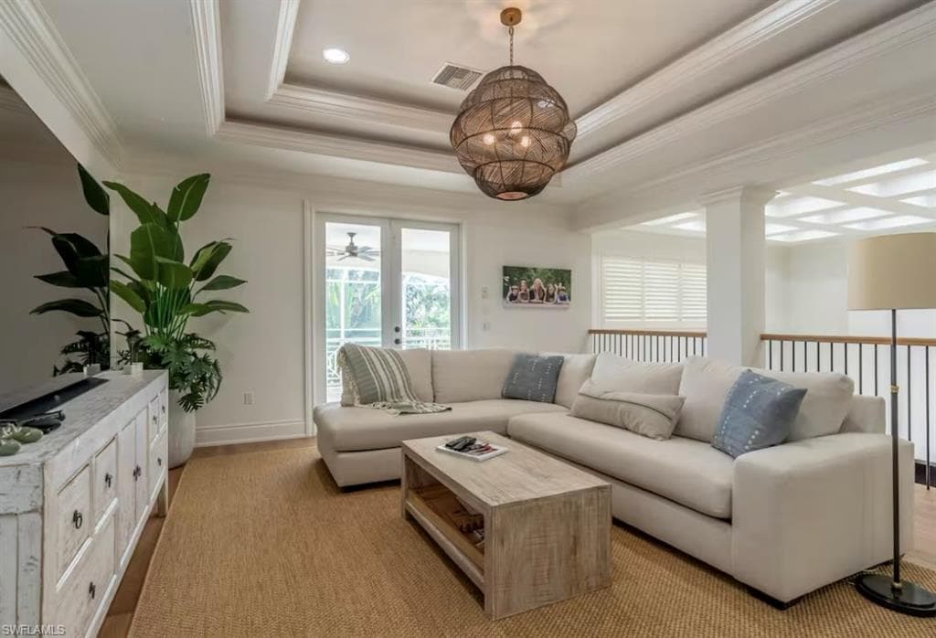 428 Rudder RD, NAPLES FL 34102-6