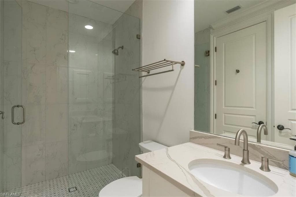 428 Rudder RD, NAPLES FL 34102-32