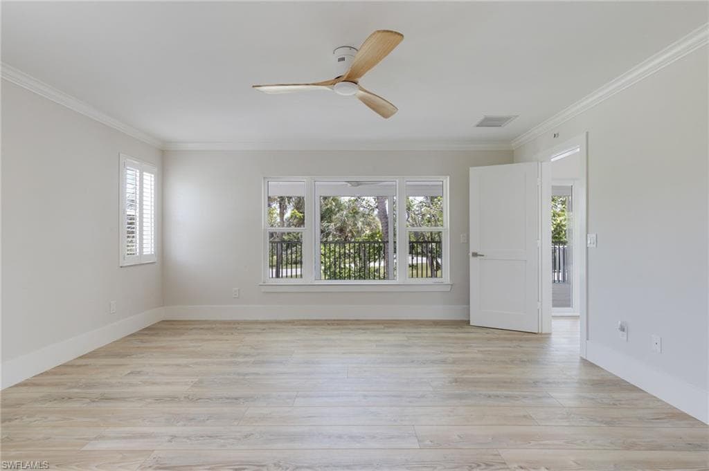 645 Oliva ST, SANIBEL FL 33957-16